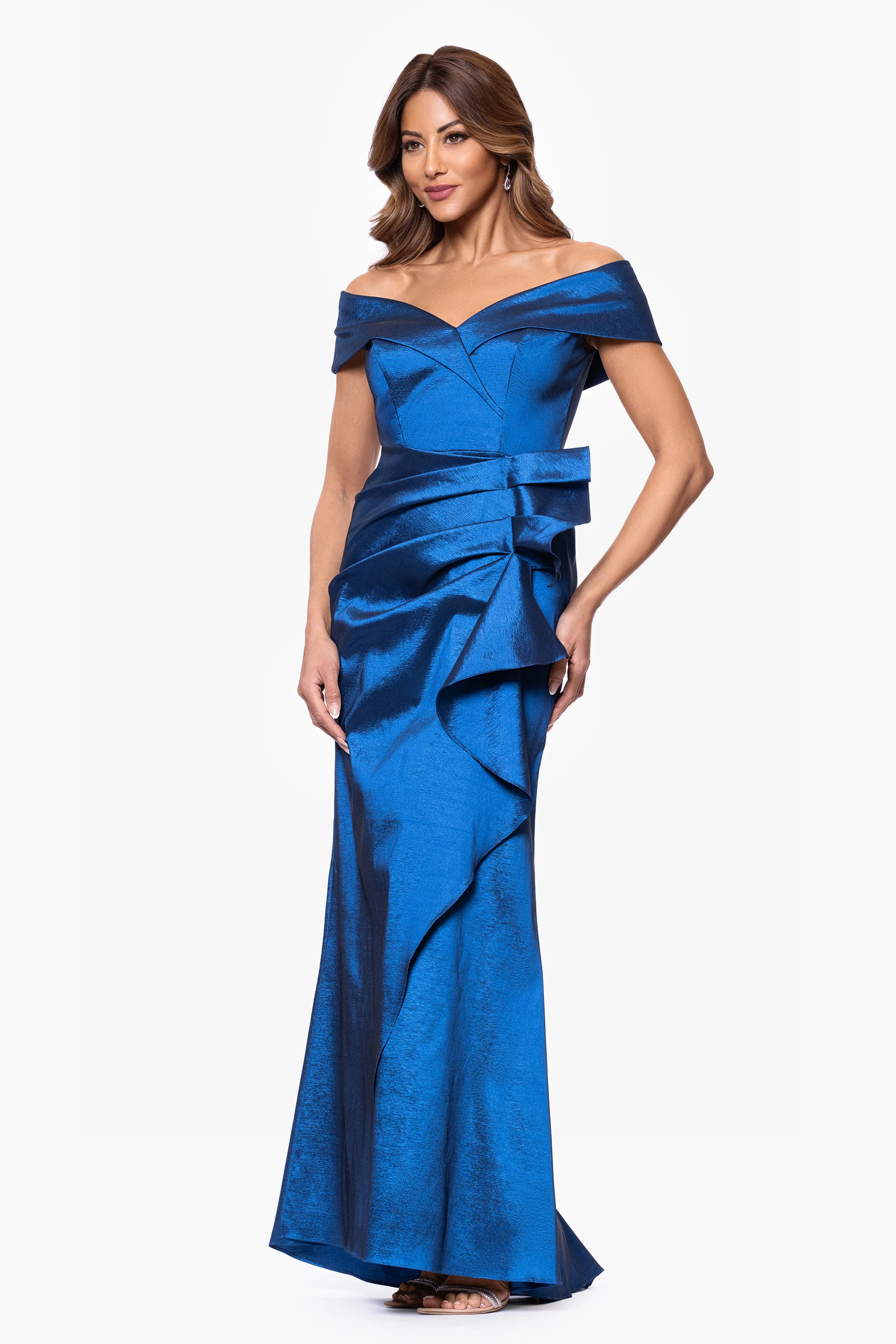 Petite "Olivia" Taffeta Sweetheart Neckline Dress - Image 4